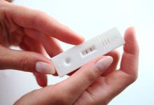 هل يظهر الحمل في تحليل البول قبل موعد الدورة بيومين